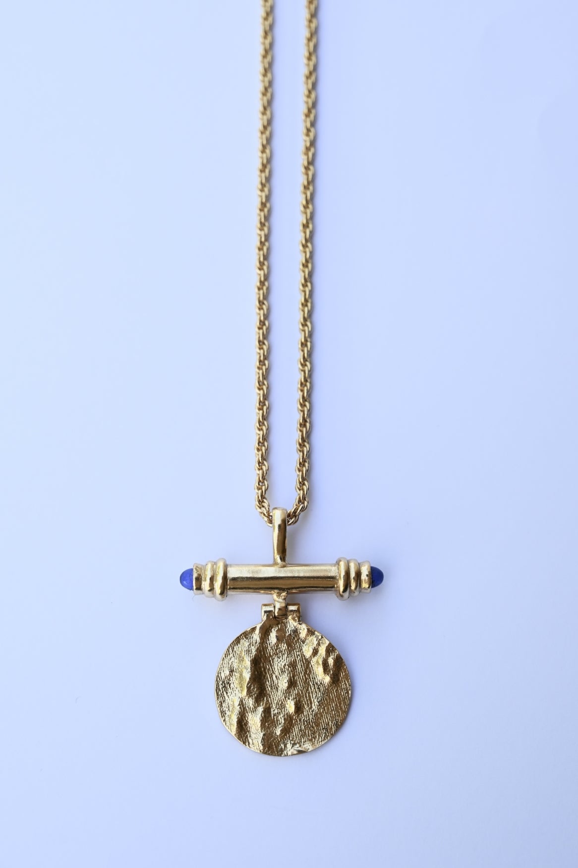 Medaillon necklace | Gold